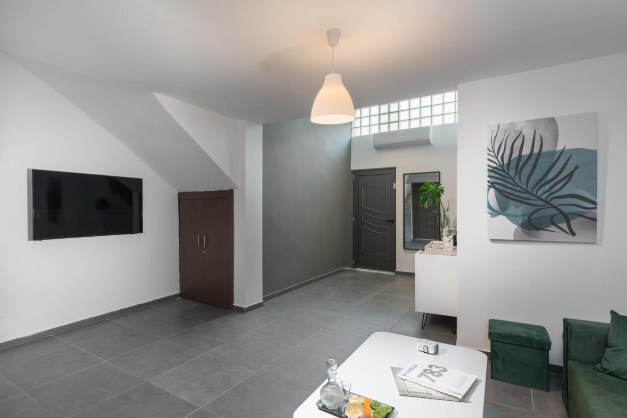 Zen Central Luxury Apartment Ираклион Экстерьер фото