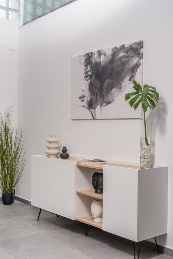 Zen Central Luxury Apartment Ираклион Экстерьер фото